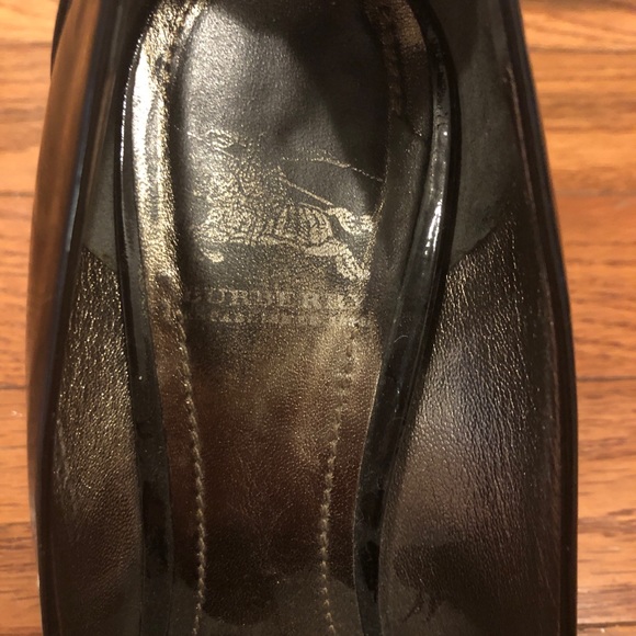 Shoes - Picture 7 of 13